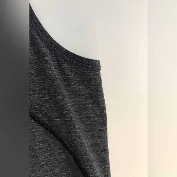 Human Performance Engineering Tank Top Size: S - Picture 8 of 10